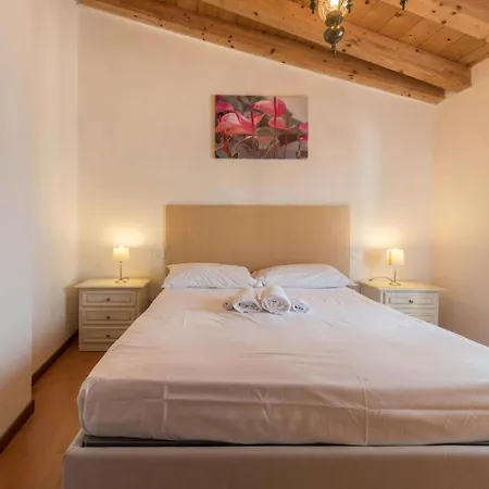 Apartmán Borgo Floor Con Parcheggio
