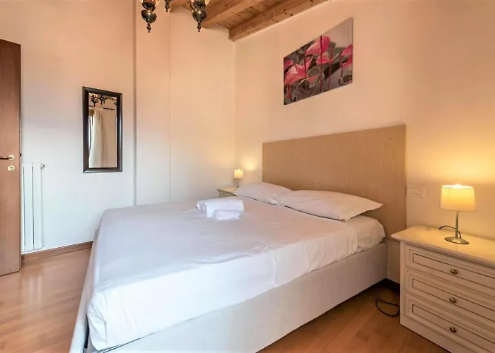 Lejlighed Borgo Tre Con Parcheggio *