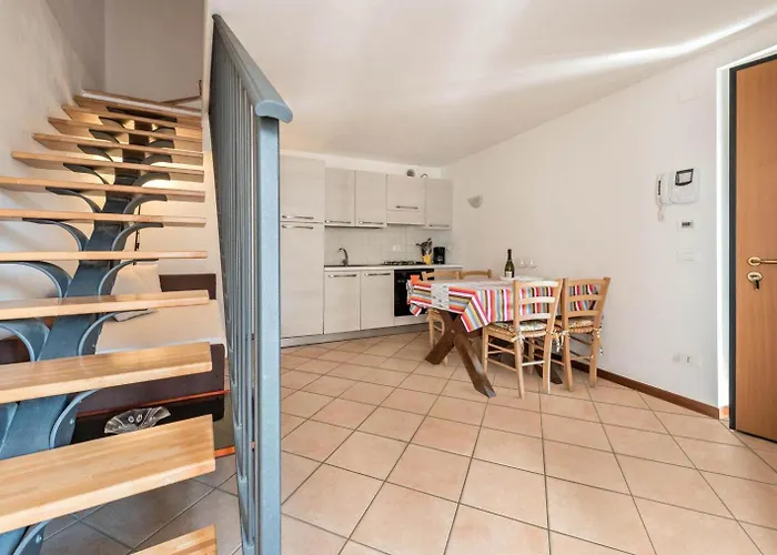 Borgo Tre Con Parcheggio Malcesine